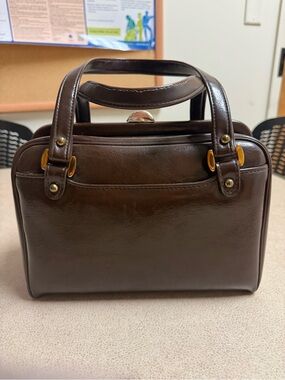 Mid-20th Century Vintage Brown Leather Top-Handle Satchel